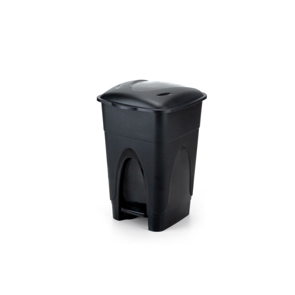 Lixeira Injeplastec 17 Litros com Pedal Toda Preta | 49