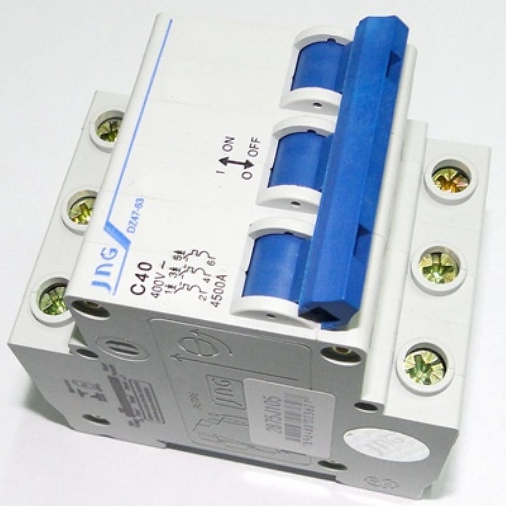 Disjuntor JNG DIN DZ47-63 Tripolar 10A C 51315
